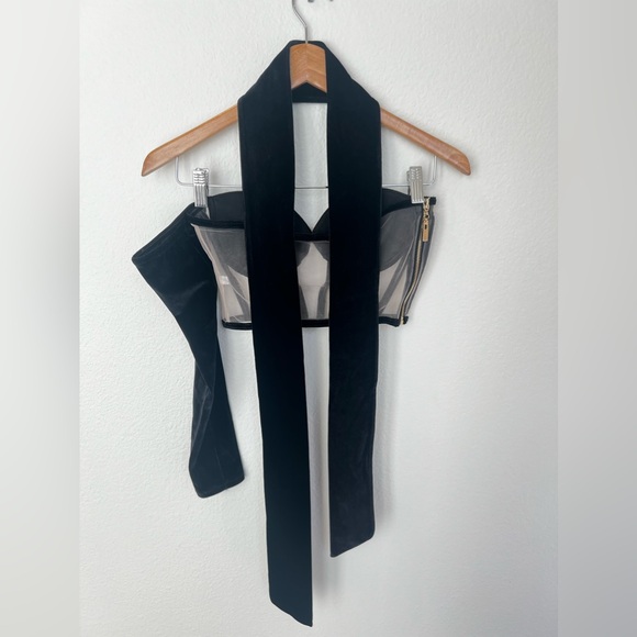 Classic black velvet 4 piece dress. XS - Picture 13 of 15